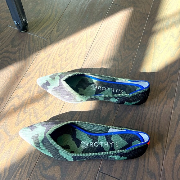 Camo Rothys - Picture 2 of 3